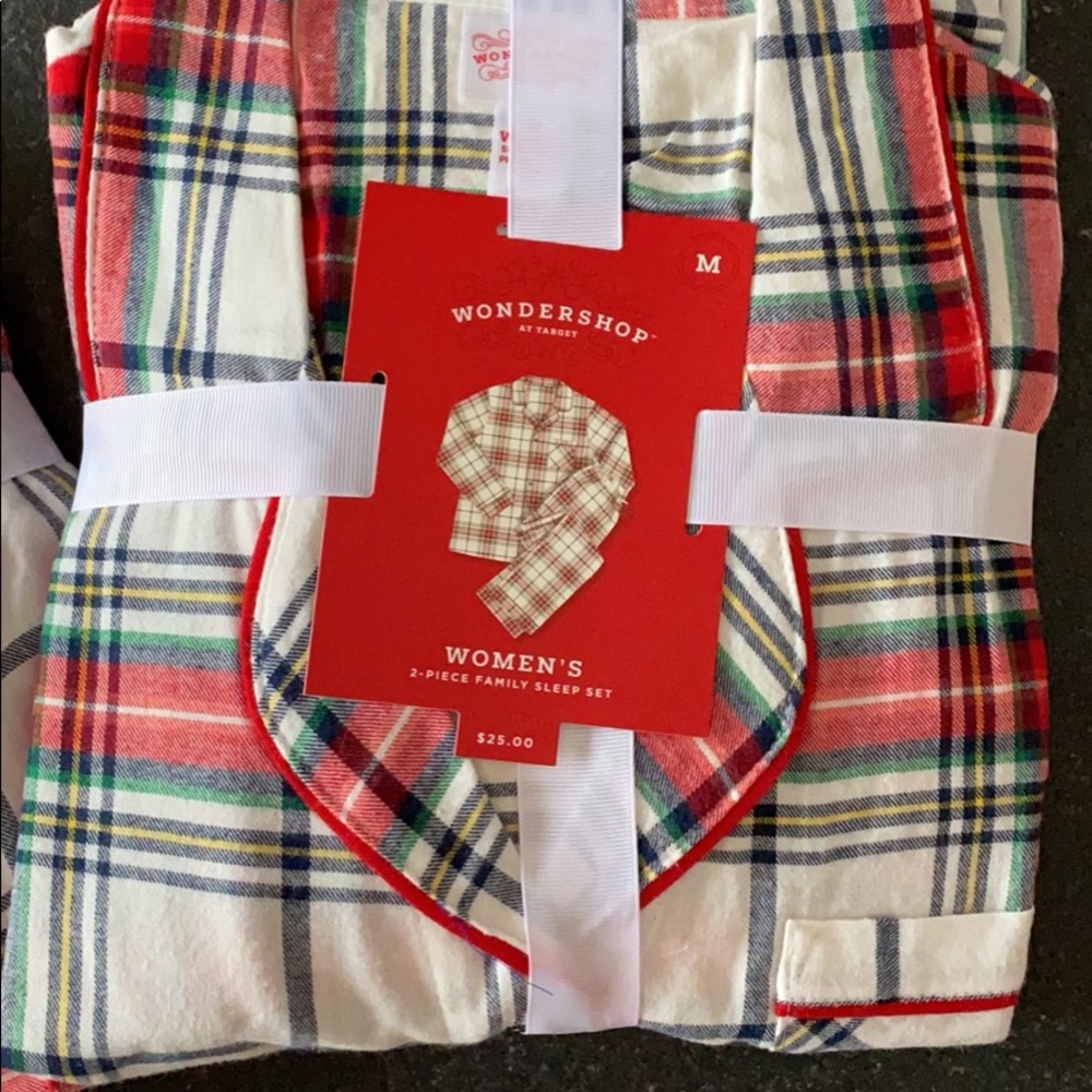 Women’s holiday pajamas